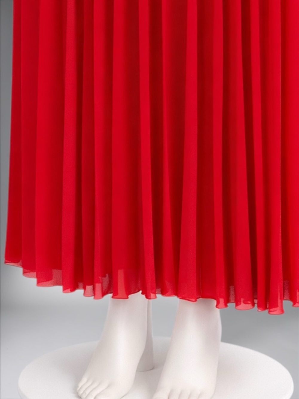 Zara Red Halter Maxi Dress with Keyhole Detail - Picture 7 of 12